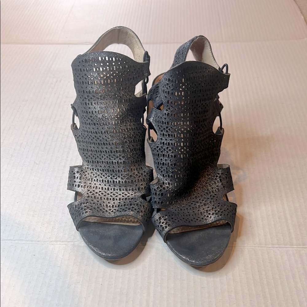 Vince Camuto Slate Blue Strappy Sandals with Medium Heel